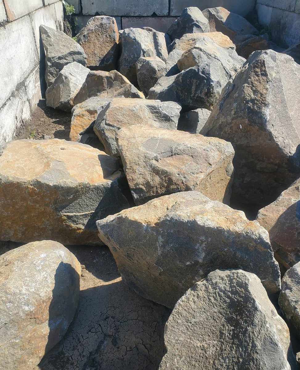 St. Helens 3-Man Rockery